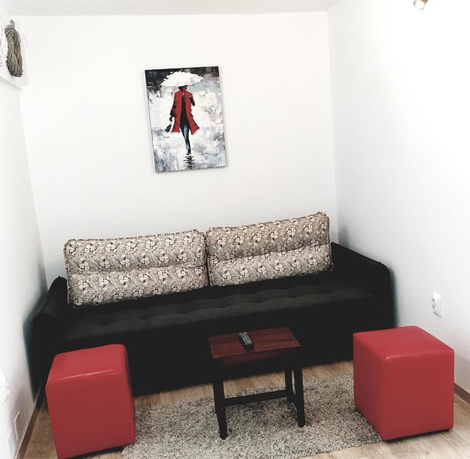 אלבה לוליה Apartament Carolina Parc מראה חיצוני תמונה