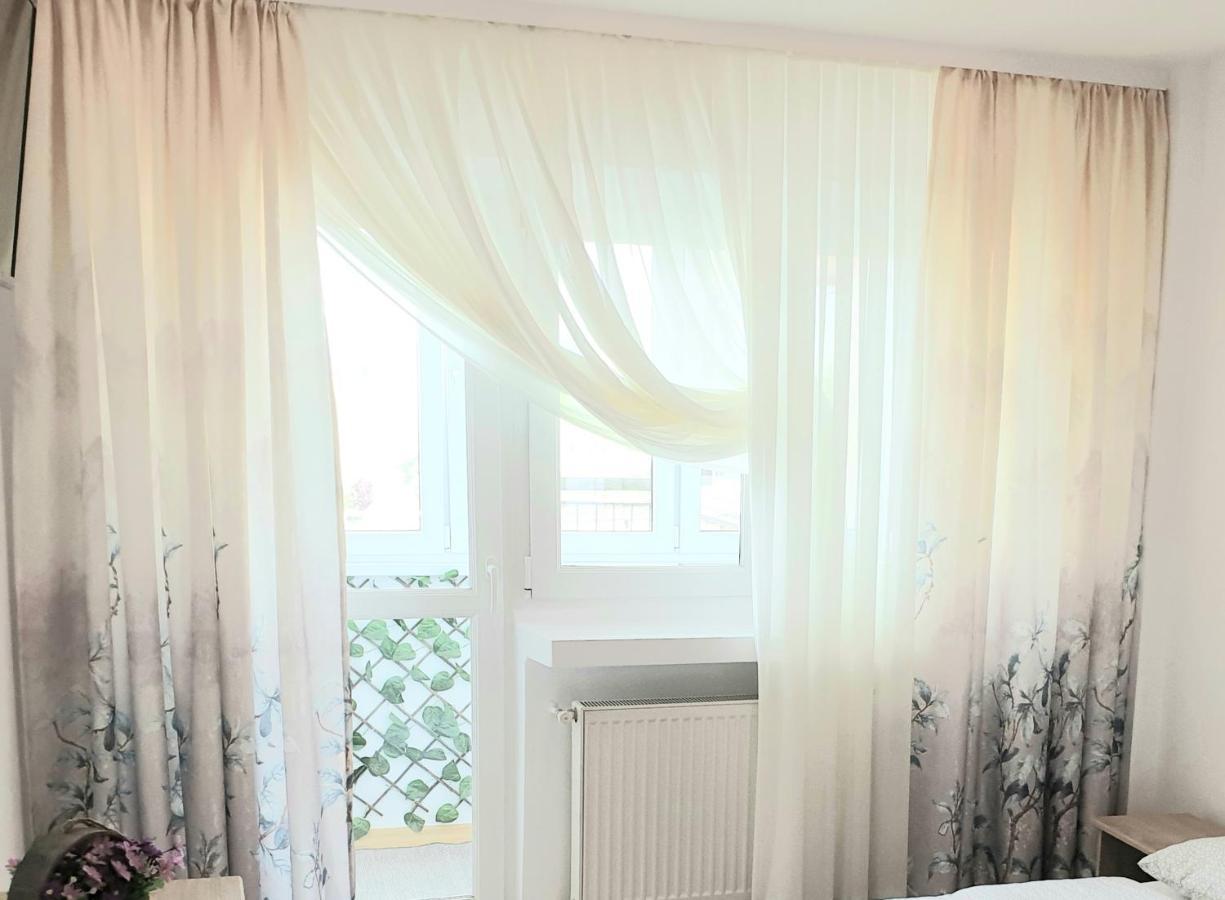 אלבה לוליה Apartament Carolina Parc מראה חיצוני תמונה