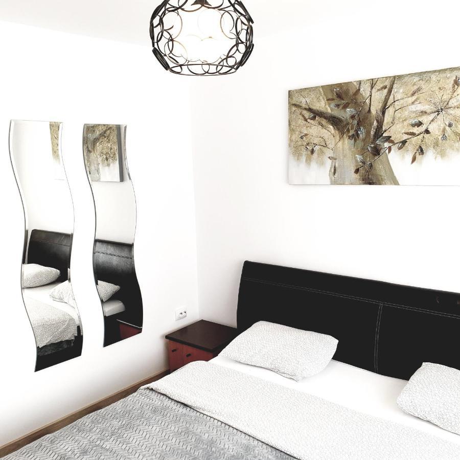 אלבה לוליה Apartament Carolina Parc מראה חיצוני תמונה