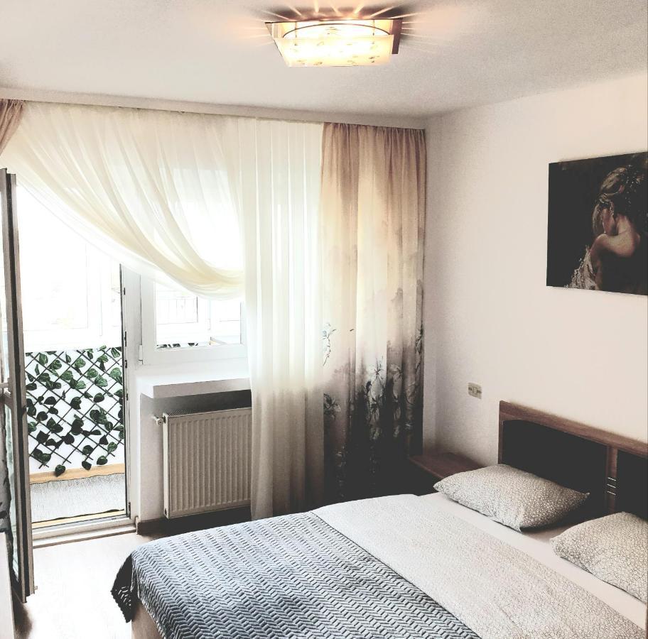 אלבה לוליה Apartament Carolina Parc מראה חיצוני תמונה