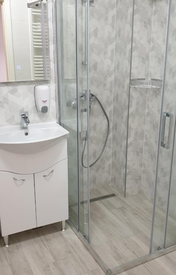 אלבה לוליה Apartament Carolina Parc מראה חיצוני תמונה