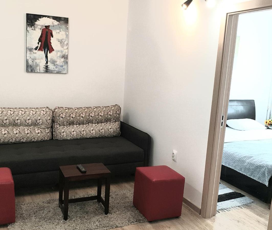 אלבה לוליה Apartament Carolina Parc מראה חיצוני תמונה