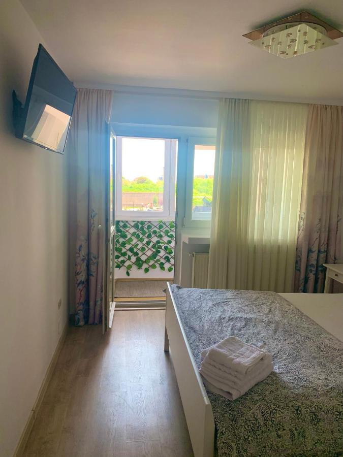 אלבה לוליה Apartament Carolina Parc מראה חיצוני תמונה